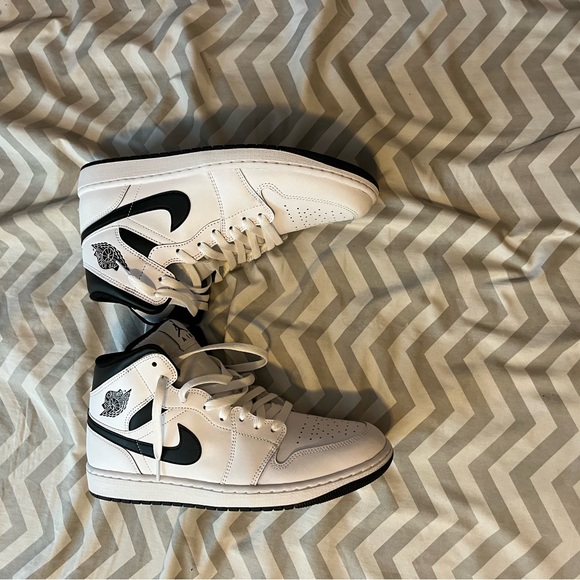 reverse panda mids - Picture 3 of 6